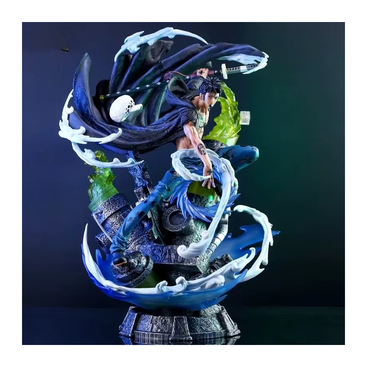Bandai One Piece Trafalgar Law Anime Figur, mehrfarbig, Höhe: 42 cm - Bild 2