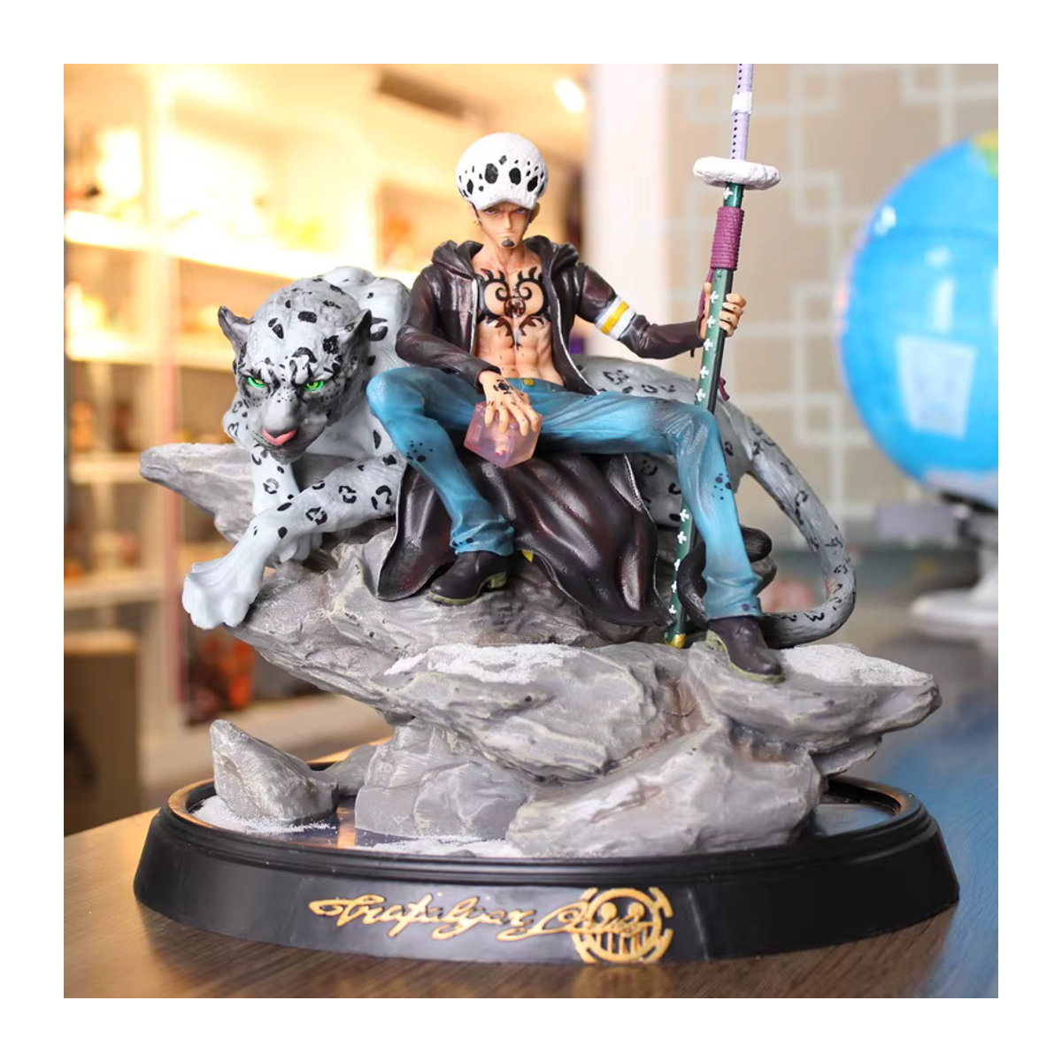 Bandai One Piece Trafalgar Law Battle Ver. Action Figure Statue aus PVC, mehrfarbig, Höhe: 30 cm - Bild 3