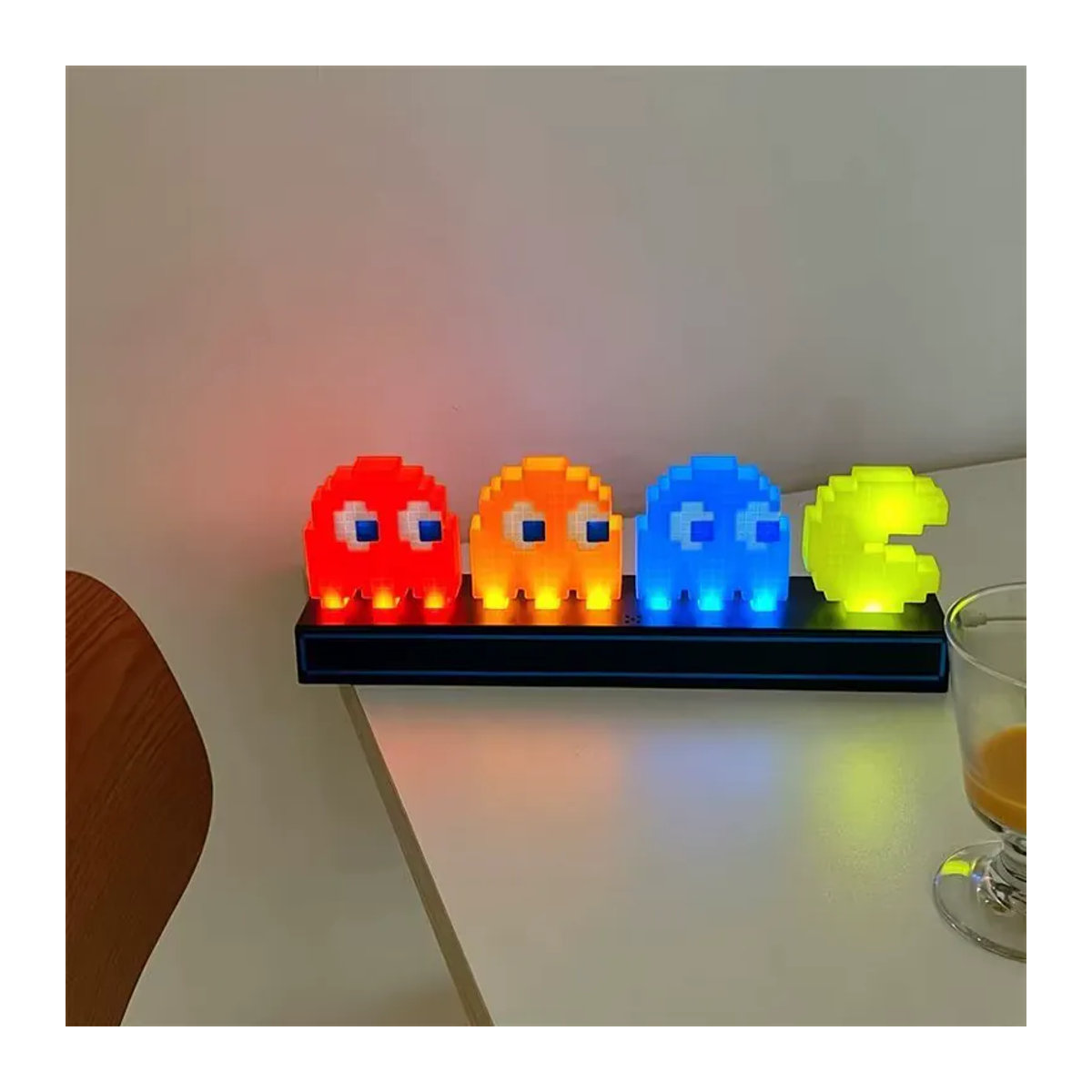Bandai Pac-Man Pixel Ambient Light Sound Activated Music Rhythm Pickup Light Retro Gaming Room Decor in Bunt - Bild 3