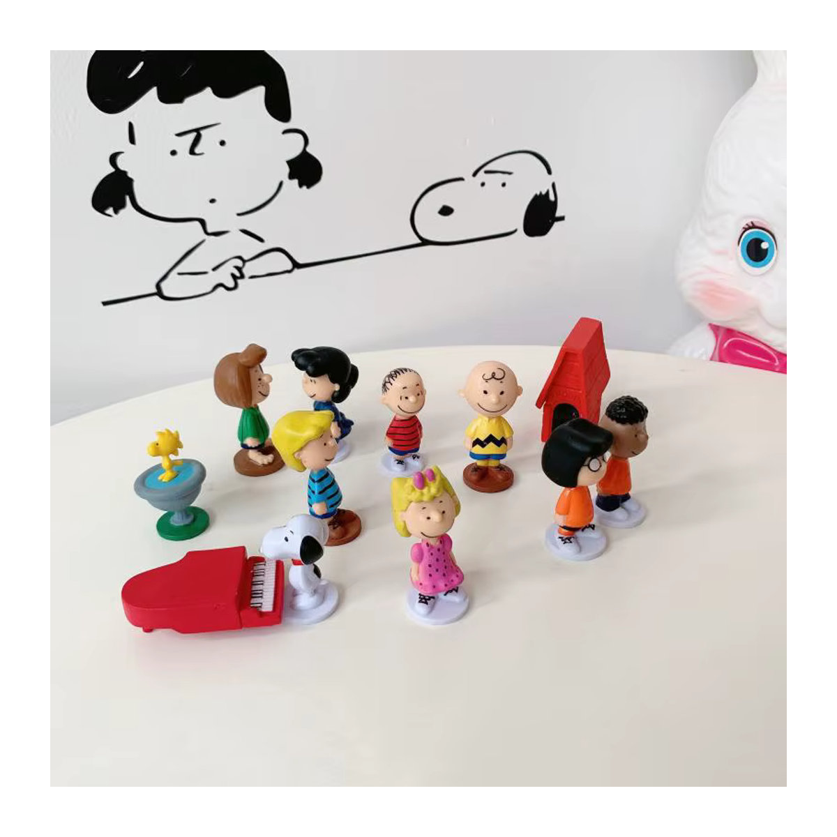 Bandai Peanuts Snoopy Charlie Sally Woodstock Minifiguren Set aus Kunststoff, mehrfarbig - Bild 5