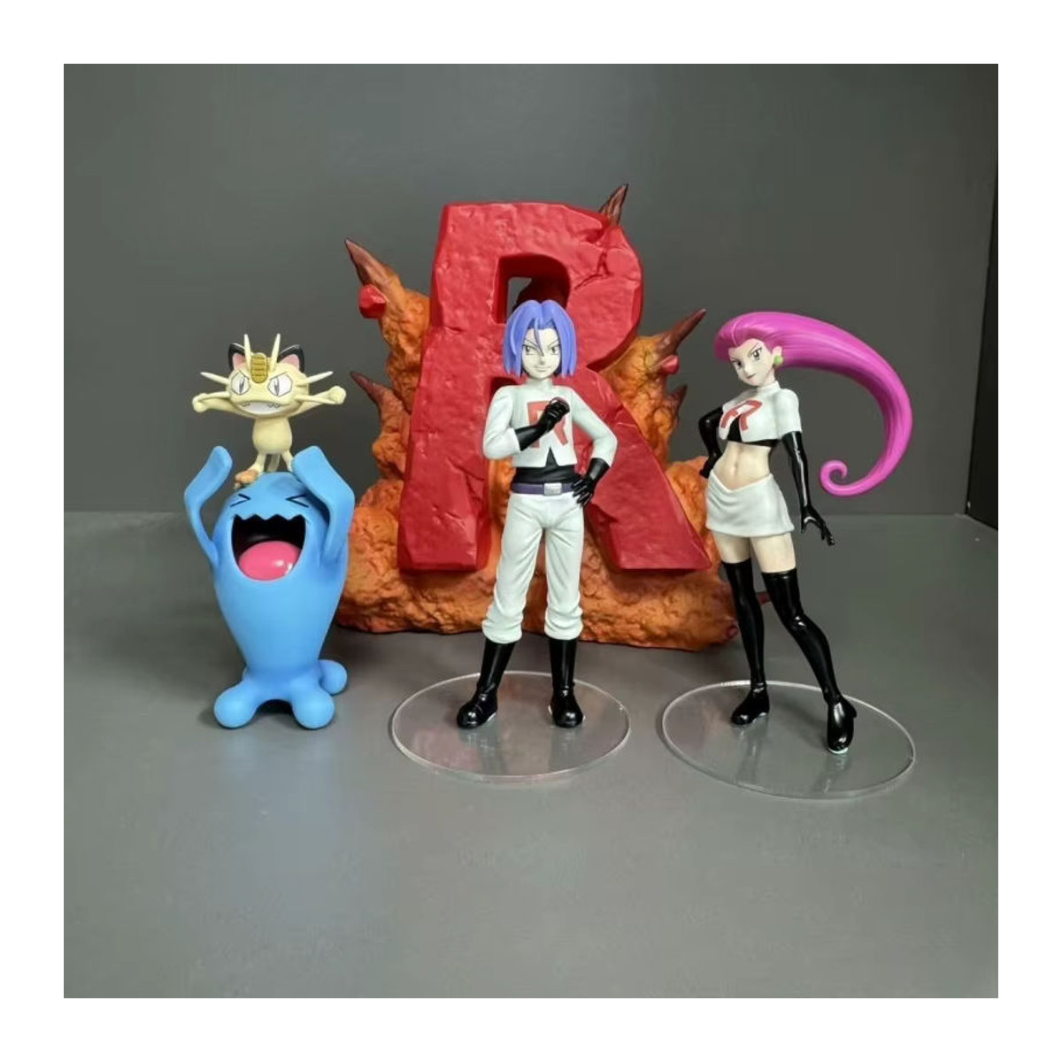 Bandai Pokemon Team Rocket Anime Figuren Jessie und James aus PVC, mehrfarbige Sammlerstatue zur Dekoration - Bild 3
