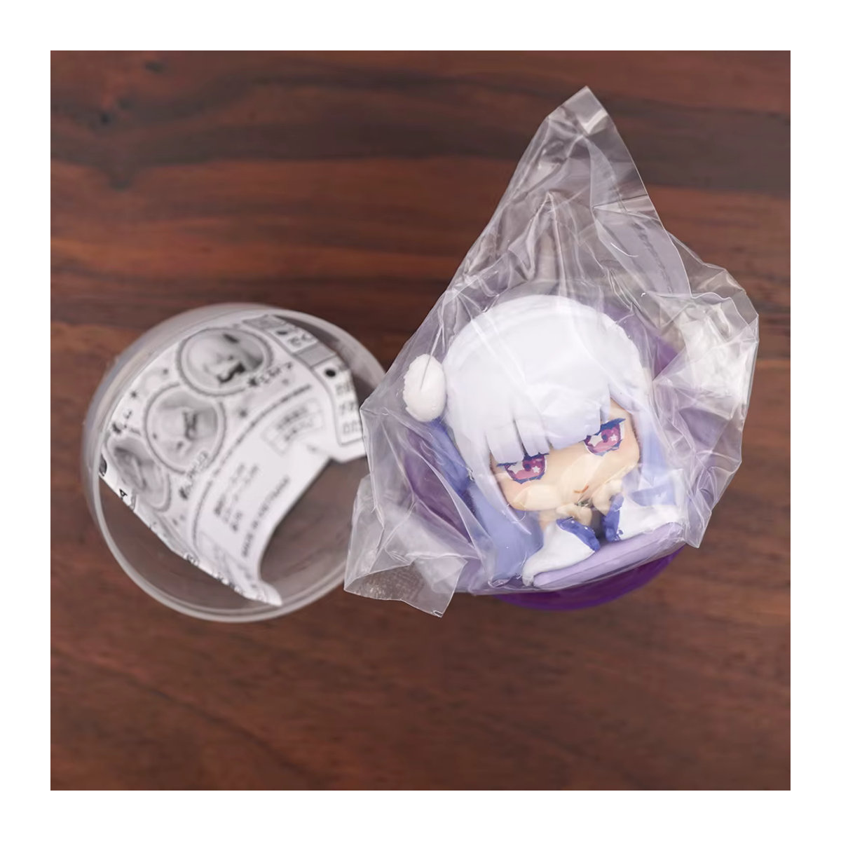 Bandai Re:Zero kara Hajimeru Isekai Seikatsu Anime Figuren Emilia Rem Beatrice Echidna Original Kapsel-Figuren mehrfarbig 45 mm - Bild 2
