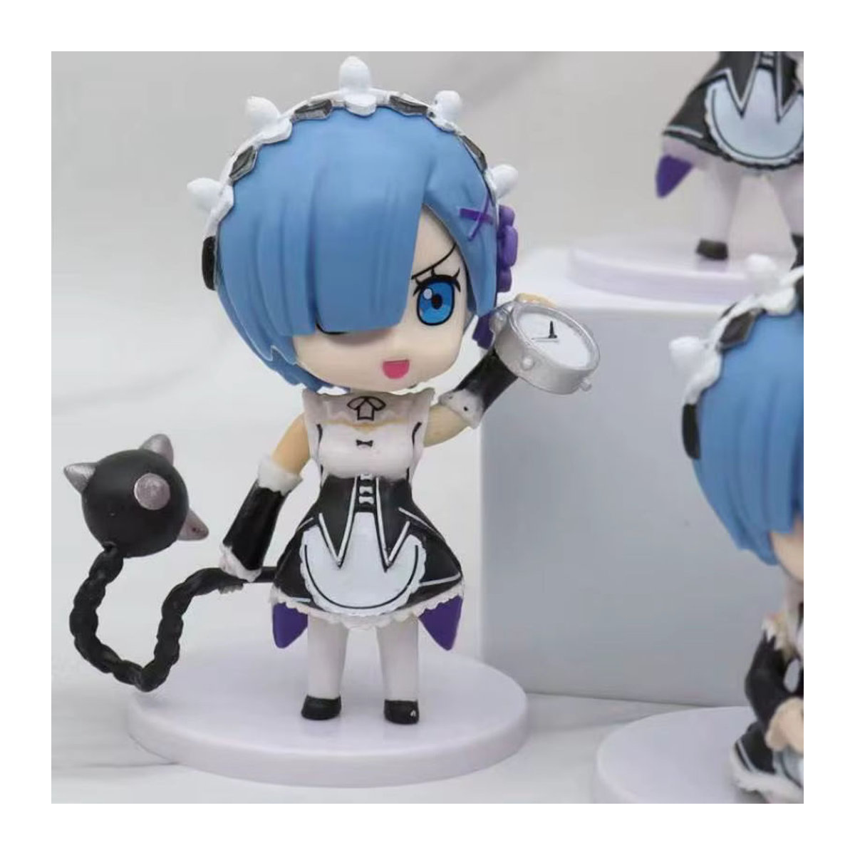 Bandai Re:ZERO Rem Anime Figur im Pyjama mit Stuhl, mehrfarbiges PVC Sammlermodell zur Dekoration - Bild 4