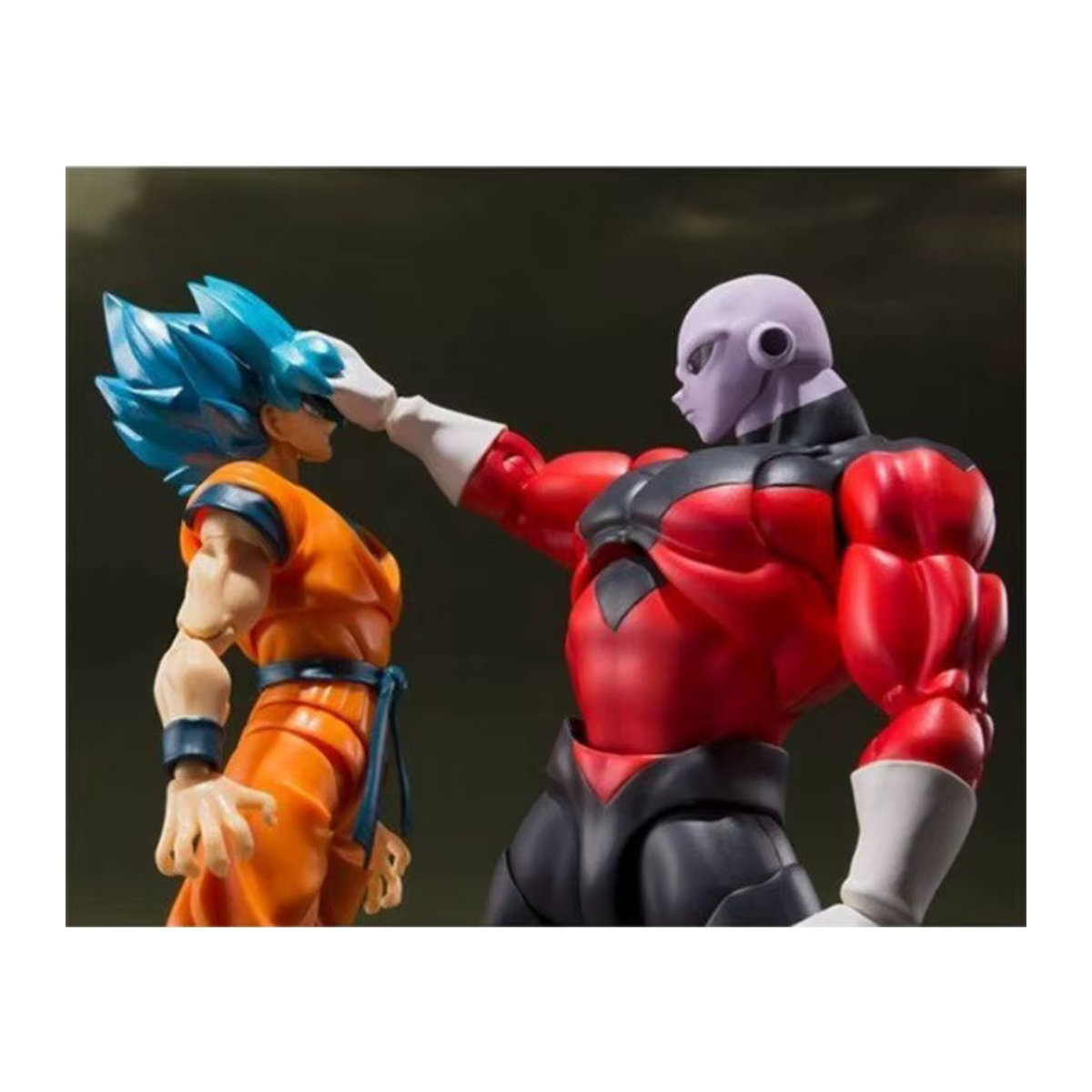 Bandai S.H.Figuarts Dragon Ball Super Saiyan Goku und Vegeta Actionfiguren in Mehrfarbig aus Kunststoff - Bild 3