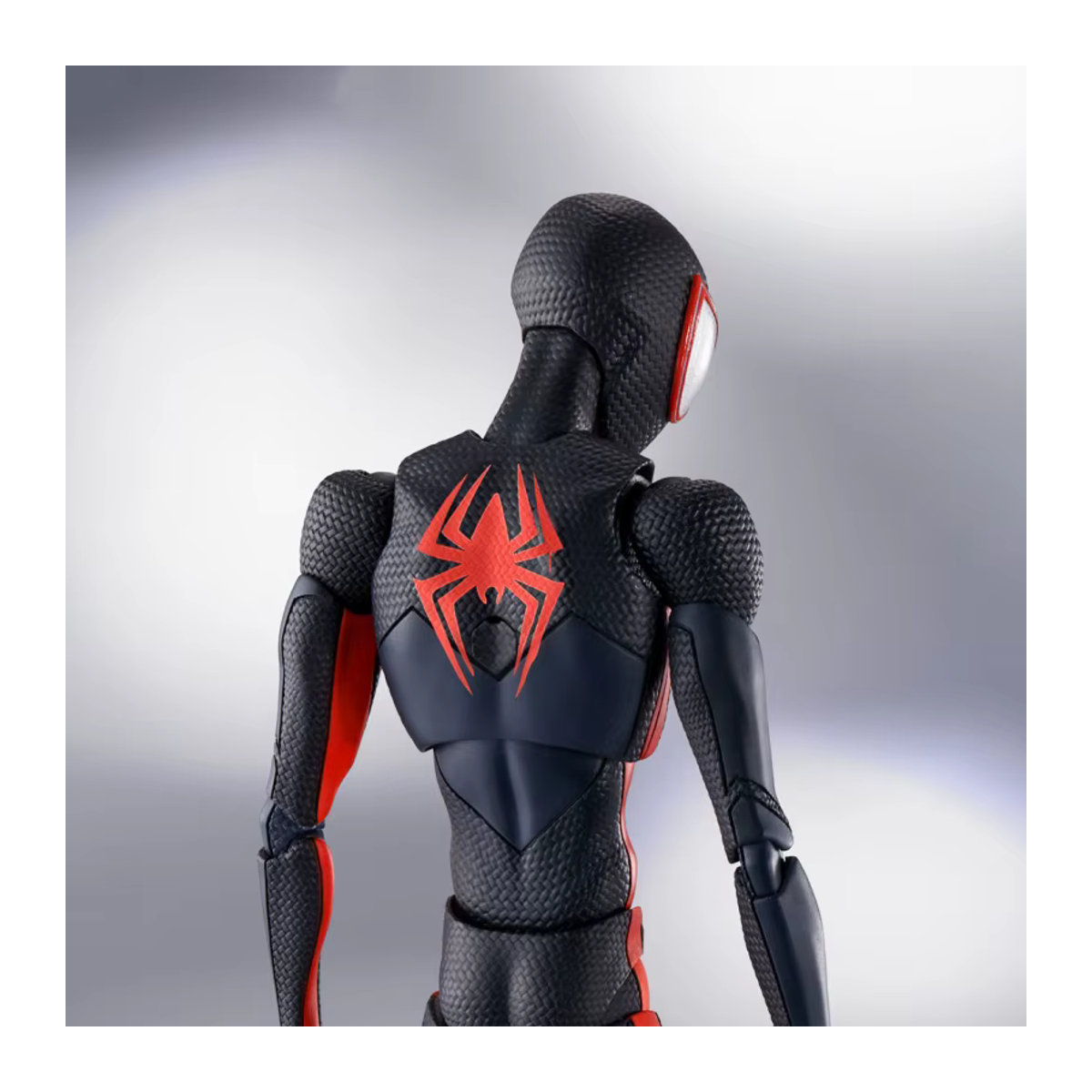 Bandai S.H. Figuarts Gwen Spider-Woman Actionfigur aus Kunststoff in Schwarz - Bild 5