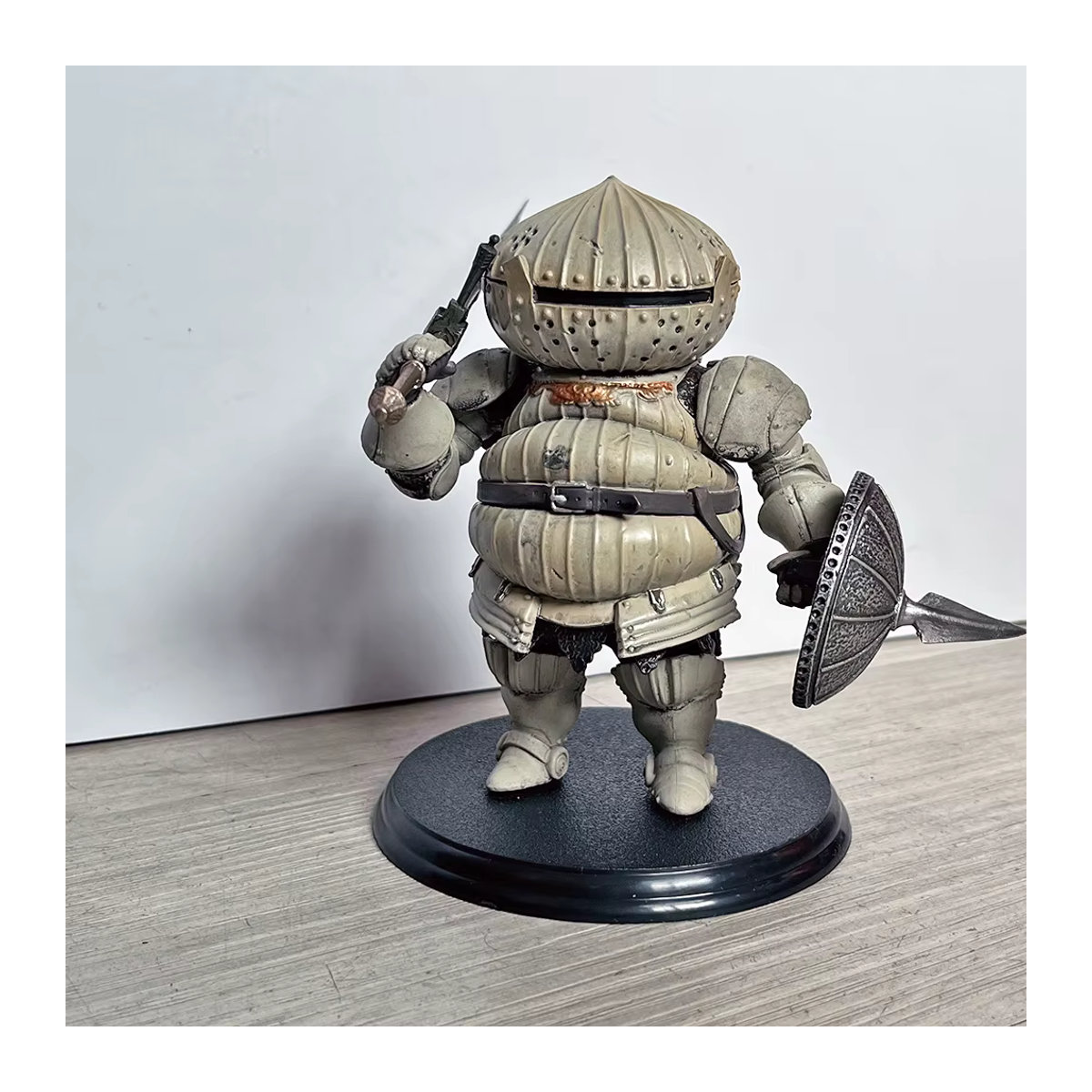 Bandai Siegmeyer von Catarina Figur Dark Souls Catalina Knight Modell in Beige - Bild 3