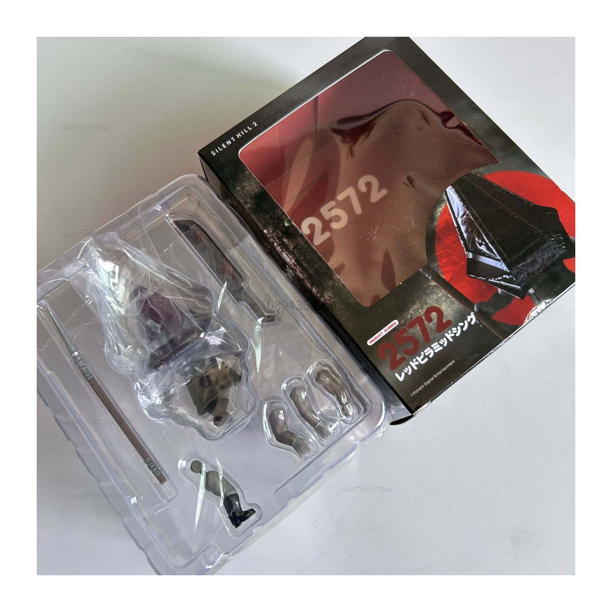 Bandai Silent Hill Red Pyramid Head Action Figure aus Kunststoff in Rot und Mehrfarbig - Bild 2