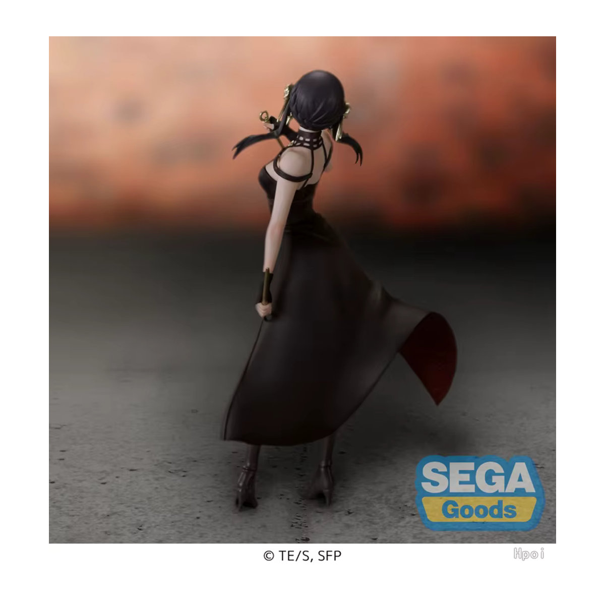 Bandai Spy x Family Anime Figur Anya Forger und Yor Forger Sammelmodell in Schwarz, Höhe: 16 cm - Bild 2