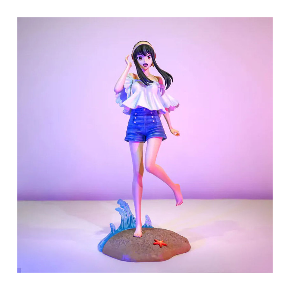 Bandai Spy X Family Yor Forger Strand-Szene Anime-Figur aus PVC, mehrfarbig - Bild 2
