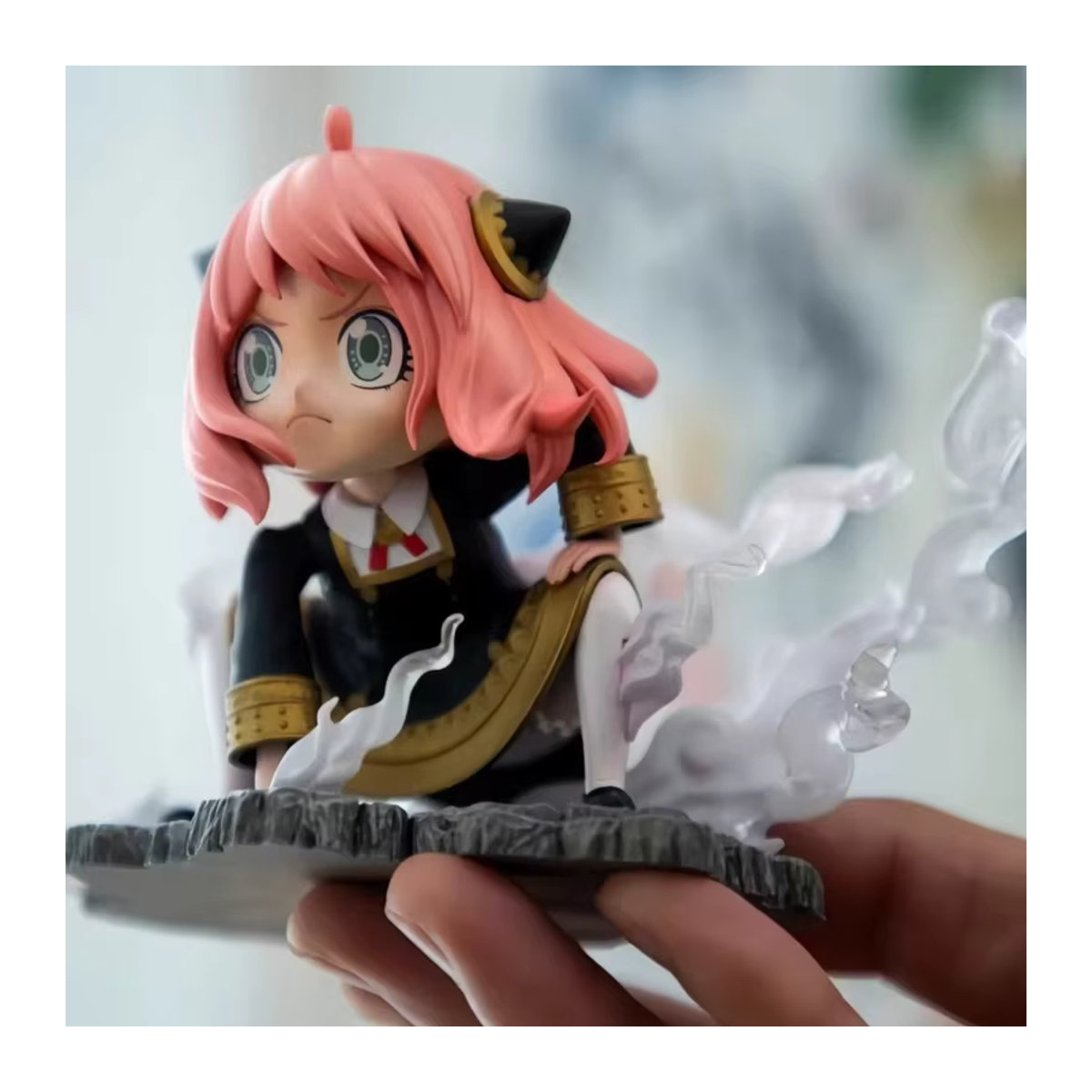 Bandai Spyxfamily Anya Forger Anime-Figur aus PVC in Rosa als stehende Sammlerstatue und Schreibtisch-Deko - Bild 3