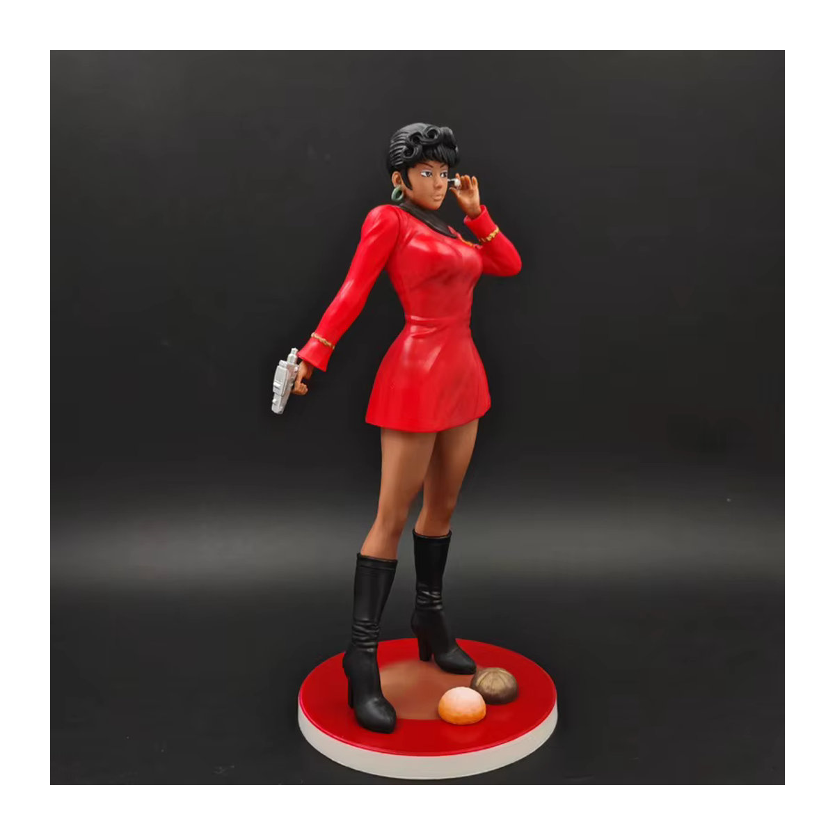 Bandai Star Trek Uhura PVC Figur in rot, stehende Sammlerfigur für deine Schreibtisch-Deko, Höhe: 22 cm - Bild 2