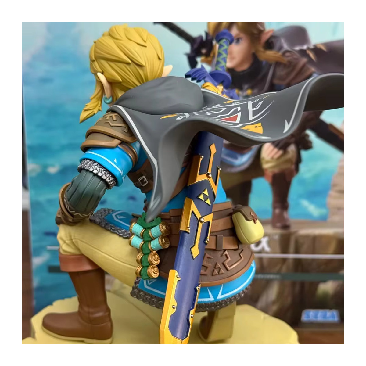 Bandai The Legend of Zelda Anime-Figur Link mit Schatzkiste, mehrfarbig, Höhe: 12 cm - Bild 3
