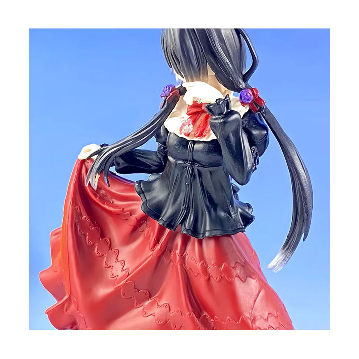 Bandai Tokisaki Kurumi Actionfigur aus Kunststoff in Rot, 18 cm Höhe - Bild 4