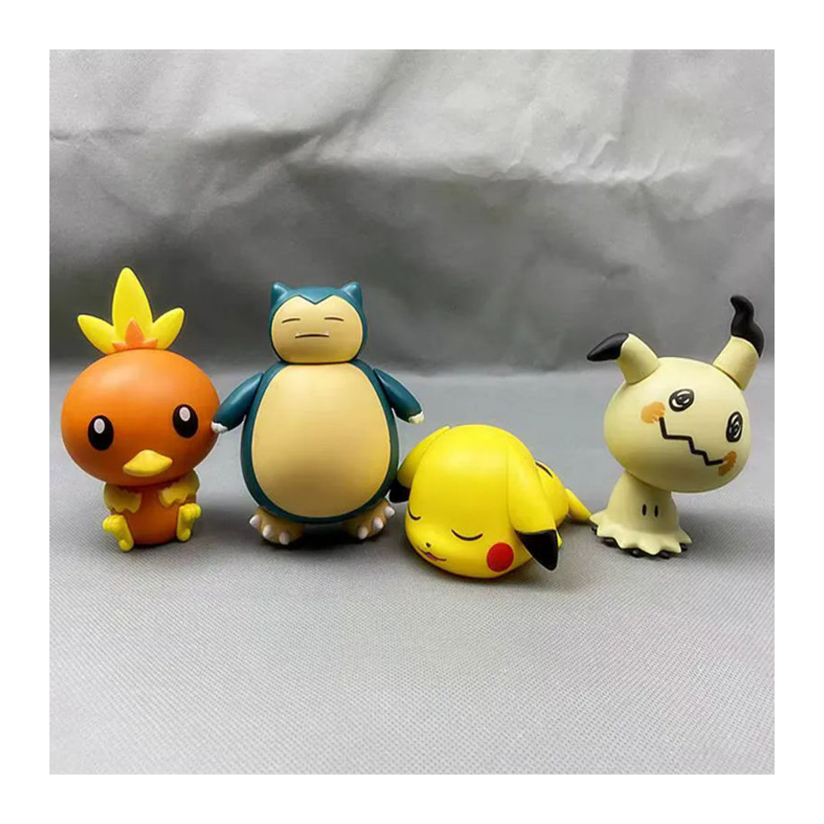 Bandai Torchic Sleep Theme Blind Box Anime-Figur in Orange aus Kunststoff als Kawaii Actionfigur und Desktop-Dekoration - Bild 2