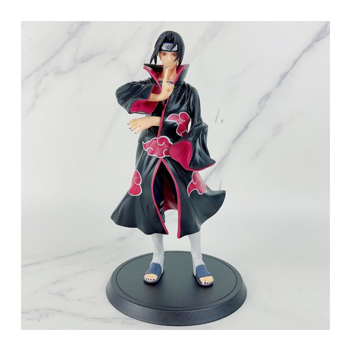 Bandai Uchiha Itachi Anime Figur aus Naruto Shippuden in Schwarz als Sammlerstück aus Kunststoff - Bild 1