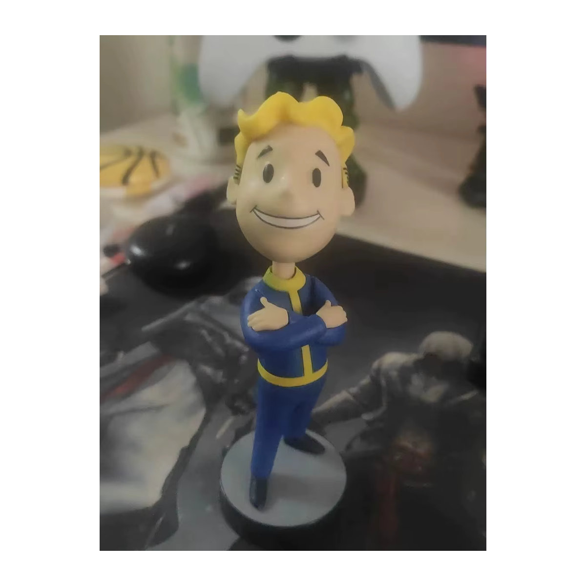 Bandai Vault Boy Action Figure Set, mehrfarbig, Kunststoff-Sammelmodell für Kinder und Sammler - Bild 2