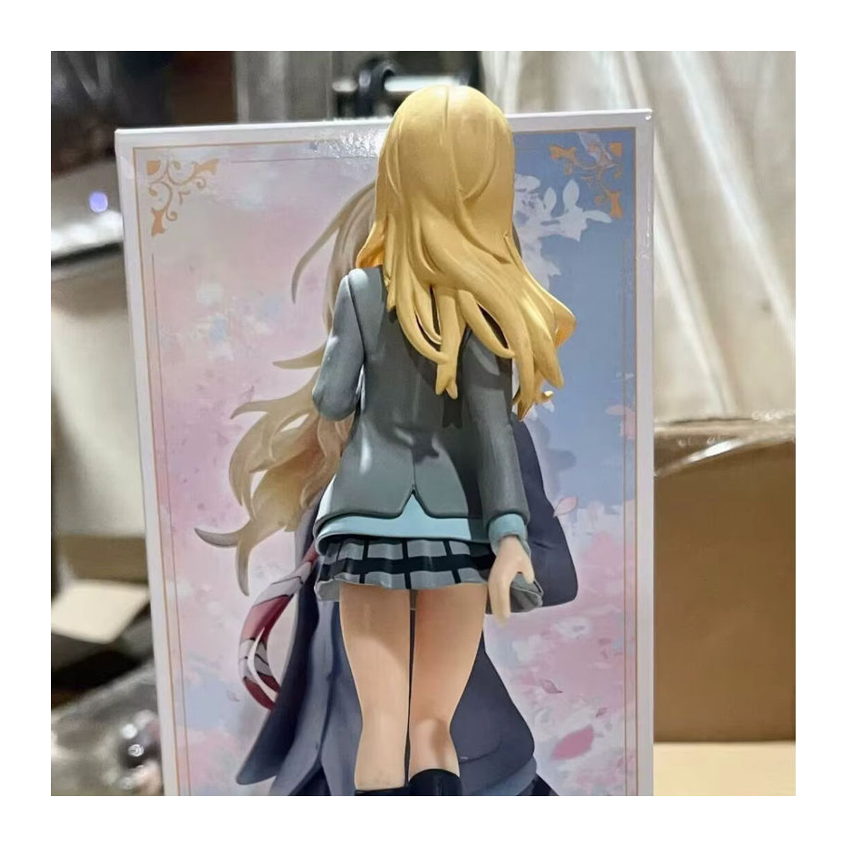 Bandai Your Lie in April Anime Kaori Miyazono Actionfigur in mehrfarbiger karierter Schuluniform als Sammlermodell Ornament - Bild 6