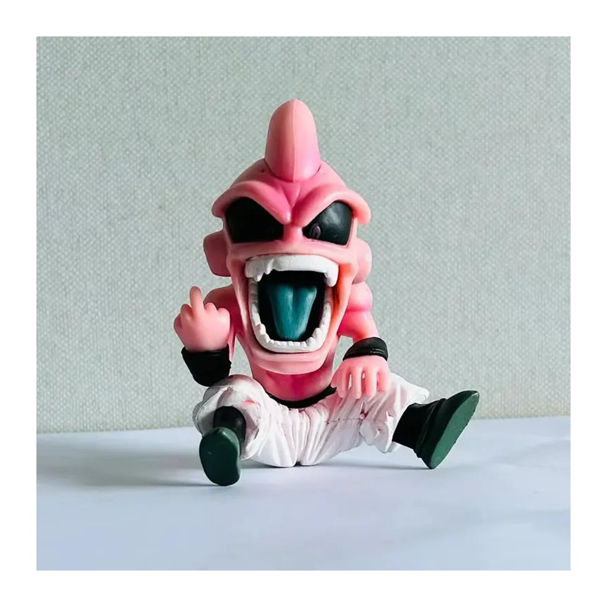 BANDAI Z Boo Actionfigur aus PVC in Rosa für Anime-Sammler - Bild 1