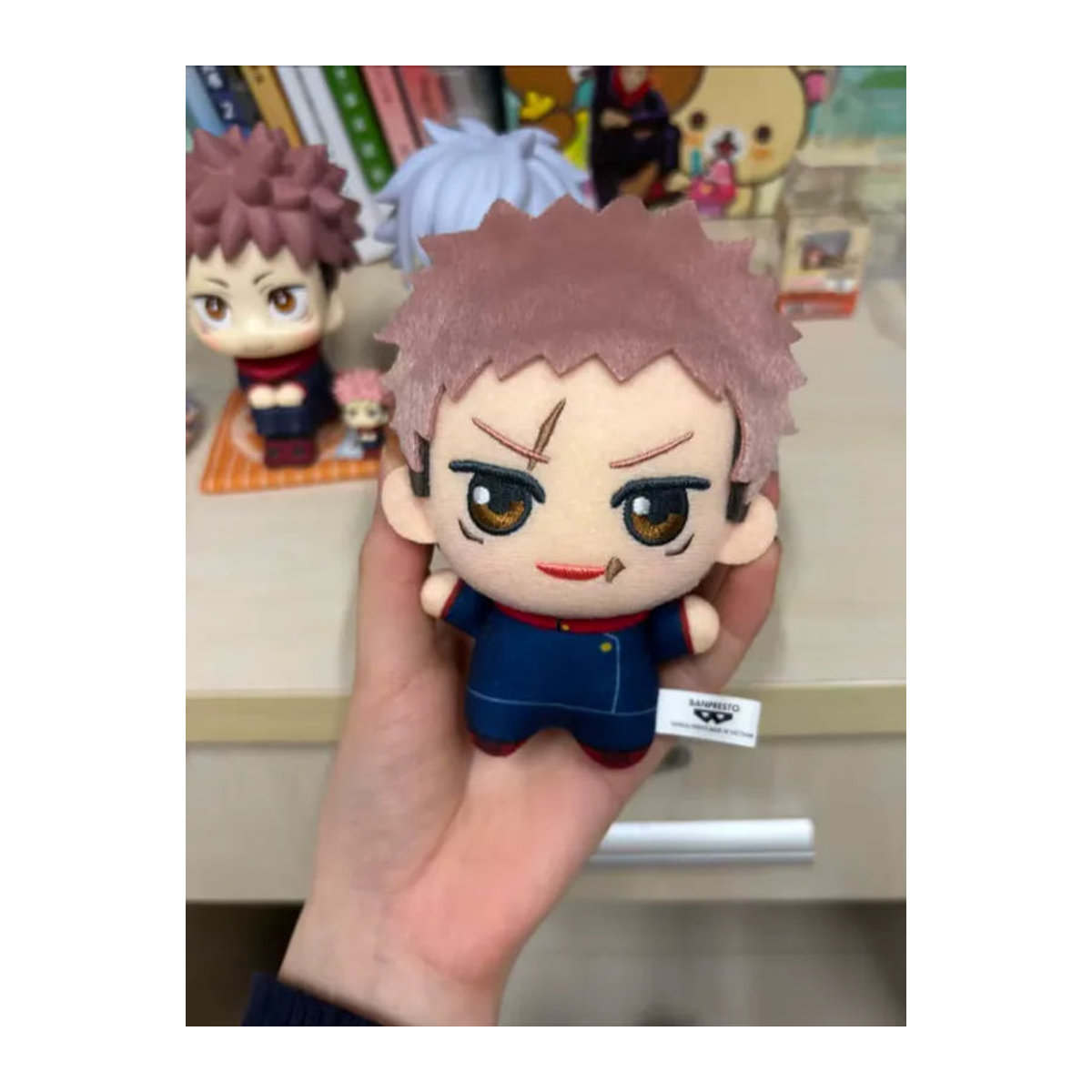 Banpresto Jujutsu Kaisen Plüschfigur Yuji Itadori mehrfarbiges Anime-Merchandise Deko-Spielzeug - Bild 3
