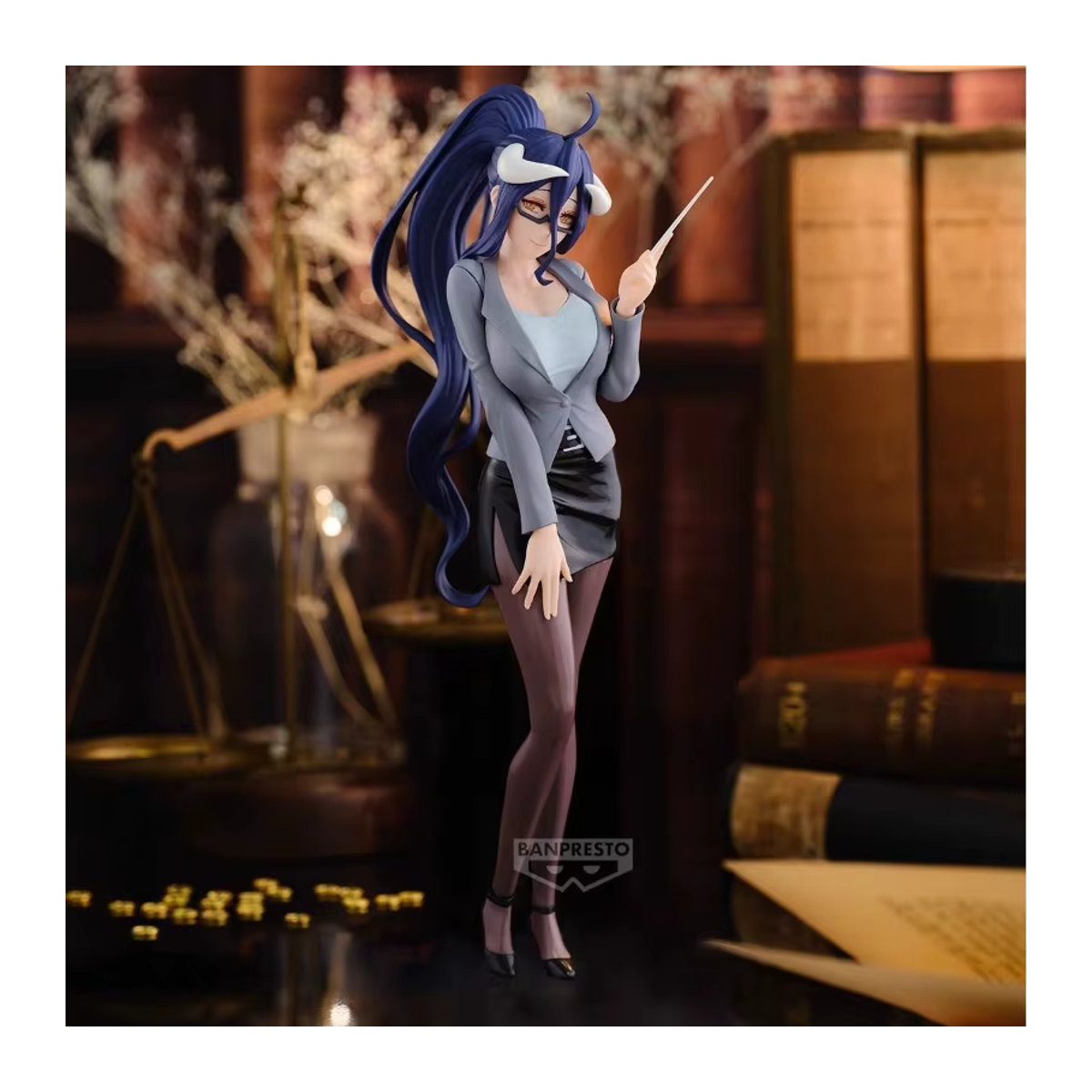 Banpresto Overlord Albedo Anime Figur im Lehrer Stil, mehrfarbig - Bild 3