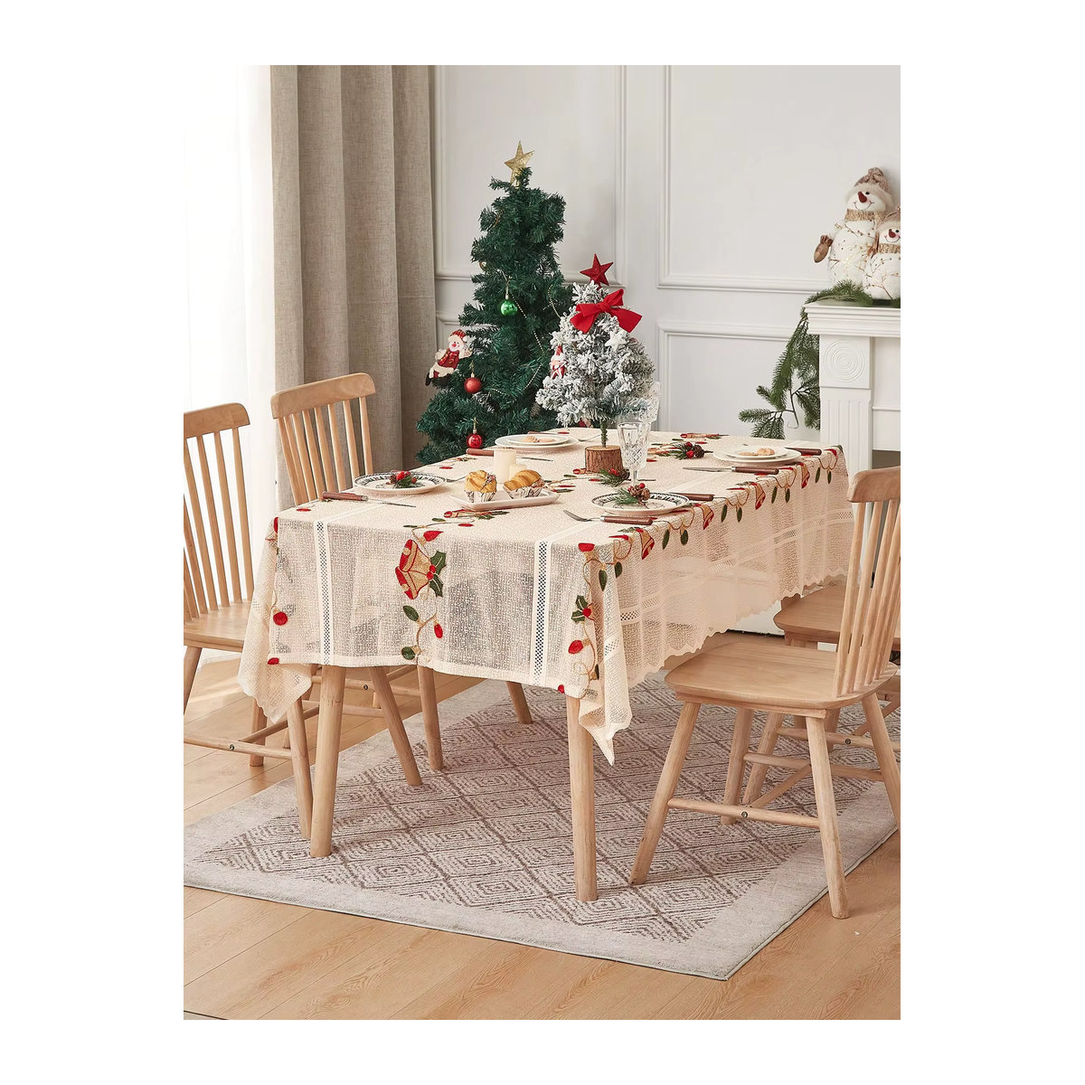 Beige Weihnachts-Tischdecke aus Spitze für deine Weihnachtsdekoration - Bild 2