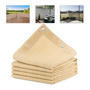 Beiger Sichtschutz Mesh für Balkon Geländer und Garten als Windschutz und Sonnenschutz