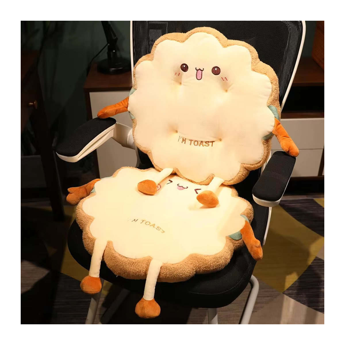 Beiges Toast Brot Kissen aus Memory Foam als dekoratives Sitzkissen für Sofa und Stuhl - Bild 5