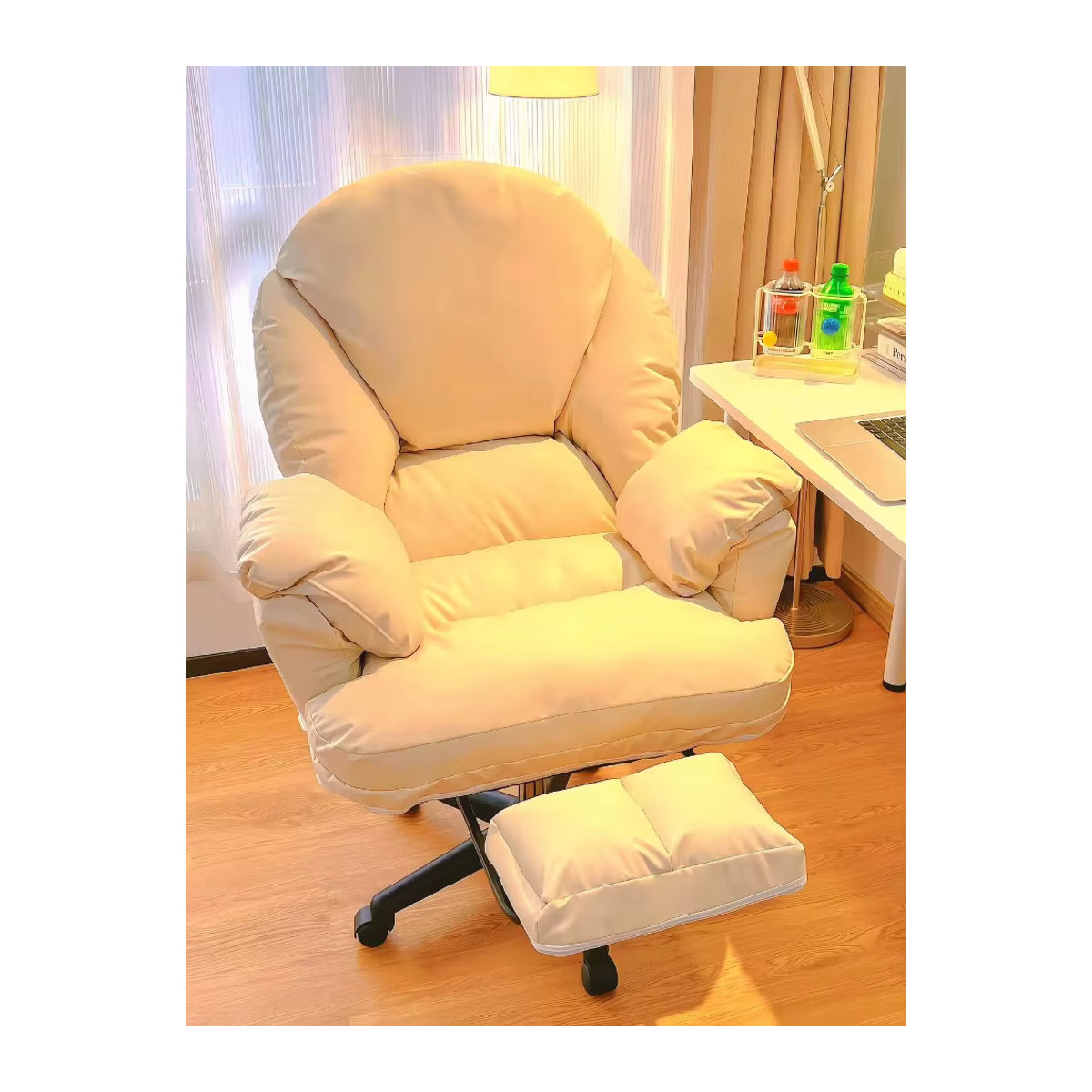 Bequemer Computerstuhl für das Homeoffice und Schlafzimmer mit weicher Polsterung - Bild 4