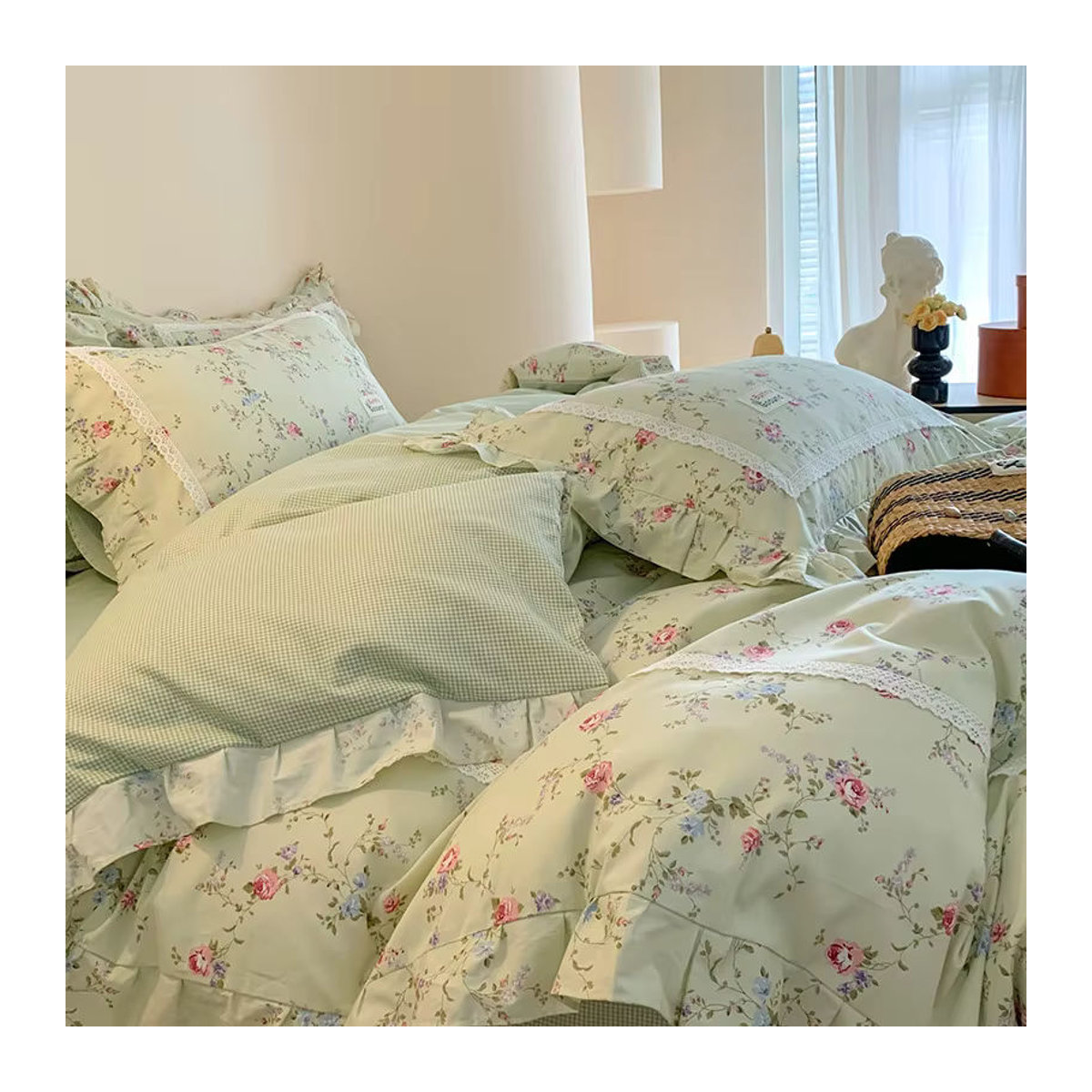 Bettwäsche-Set aus 100 % Baumwolle mit botanischem Blumenmuster und Rüschen für Doppelbett und Queen-Size inklusive 1 Bettlaken und 2 Kissenbezügen - Bild 3