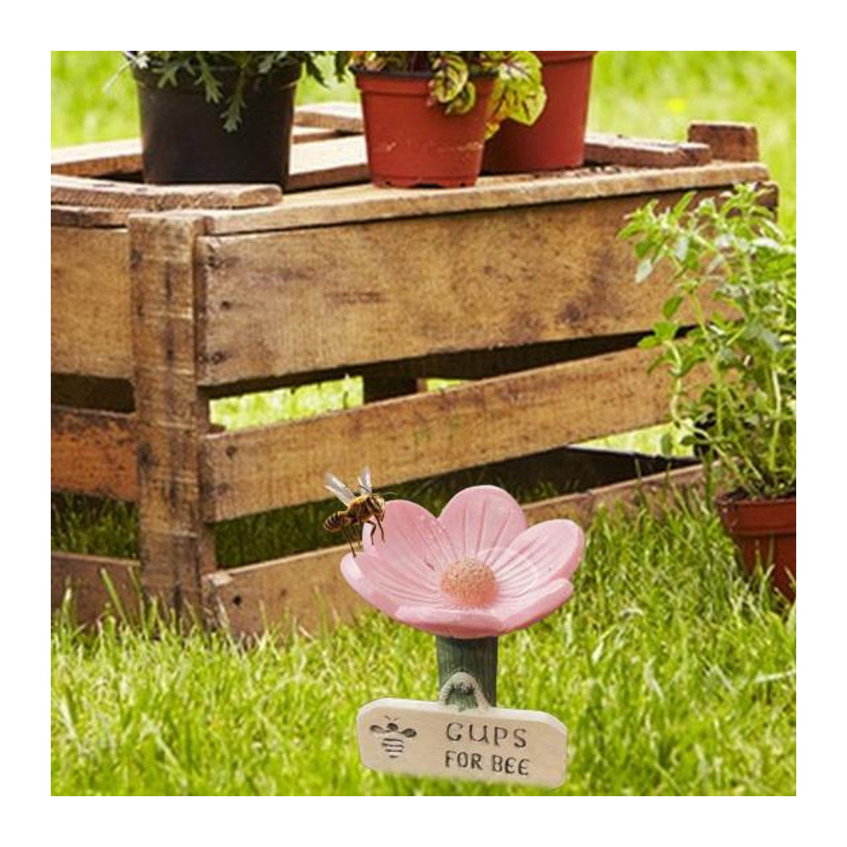 Bienen-Trinkstation Hello Garden aus Keramik in Rot, Blumenförmige Bienenfreundliche Schale für den Garten - Bild 8