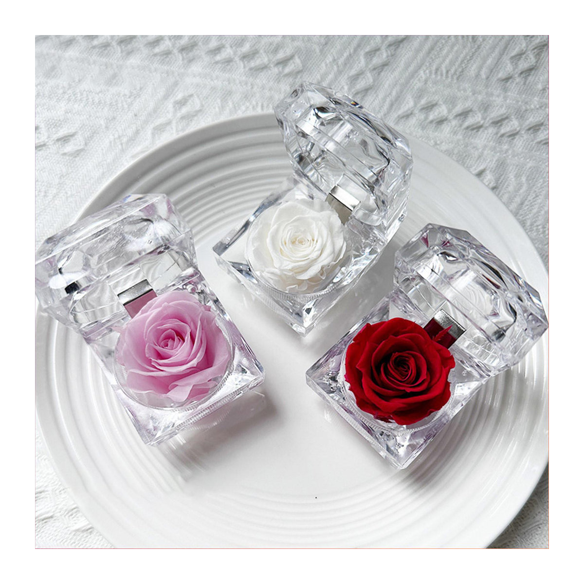 Blackrose Konservierte Rose in weißer Geschenkbox mit Schublade - Bild 1