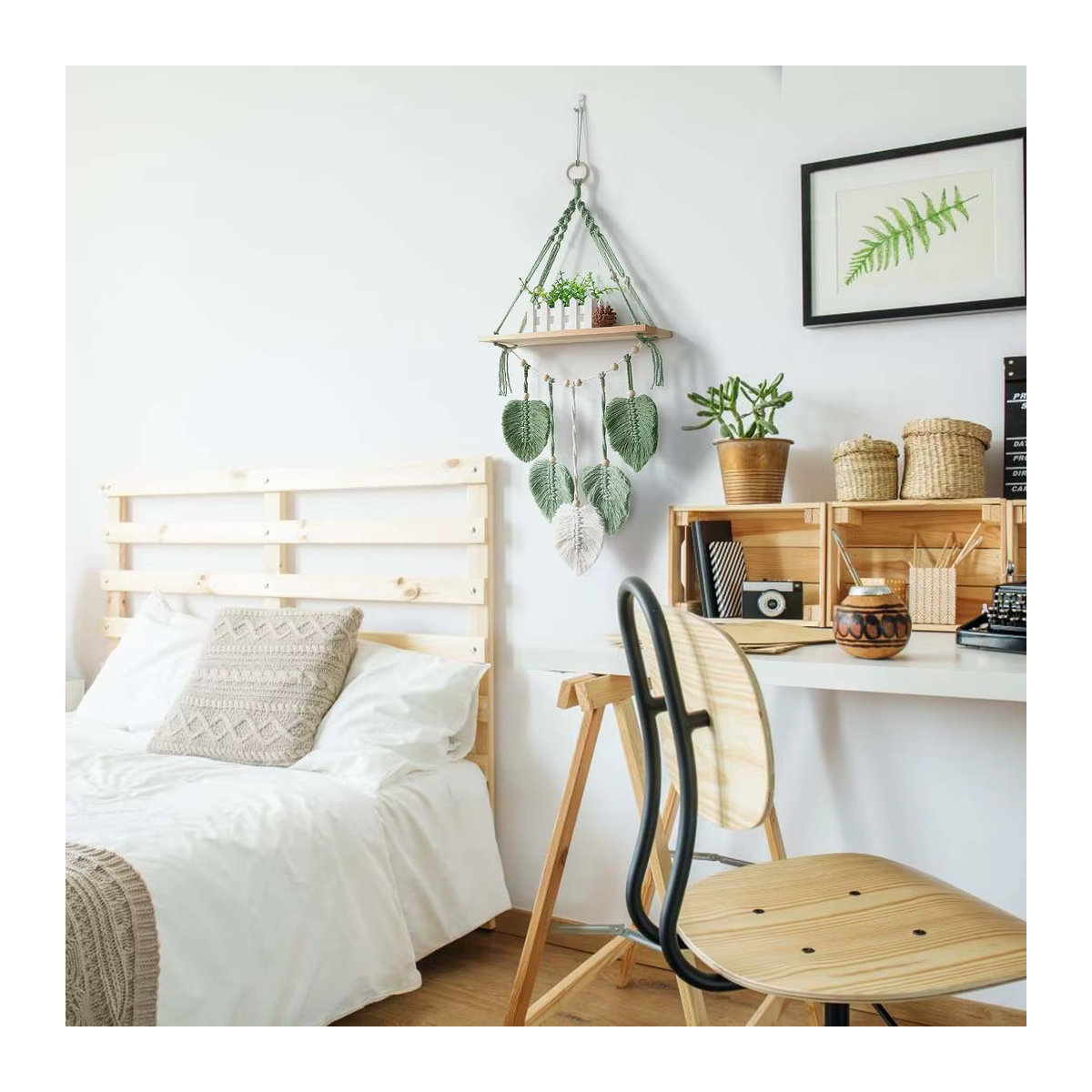 Blatt Makramee Wandbehang in Grün mit Holzregal im Boho-Stil für dein Wohnzimmer oder Schlafzimmer - Bild 3