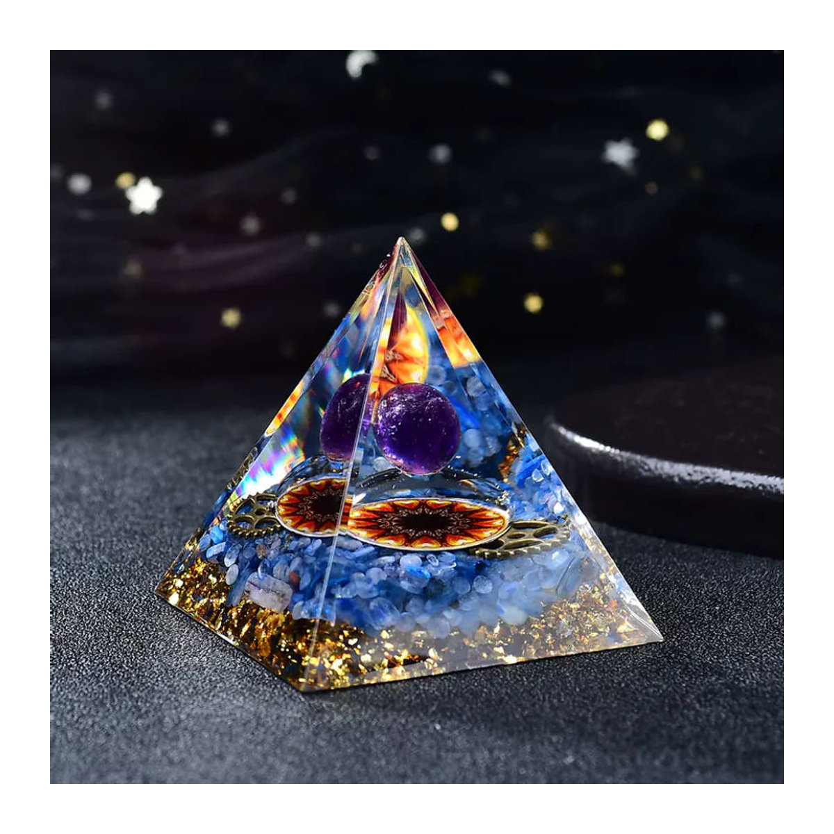 Blaue Lapislazuli-Kugel und Harz-Energiepyramide als dekorativer Heilstein im Bohemian-Stil - Bild 3