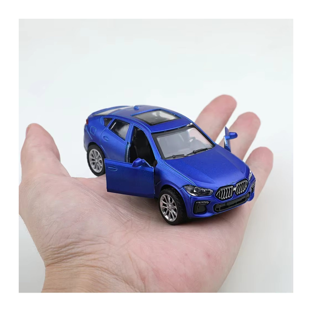 Blaues Modellauto Geländewagen aus Metall mit öffnbarer Tür als Dekorationsmodell - Bild 4