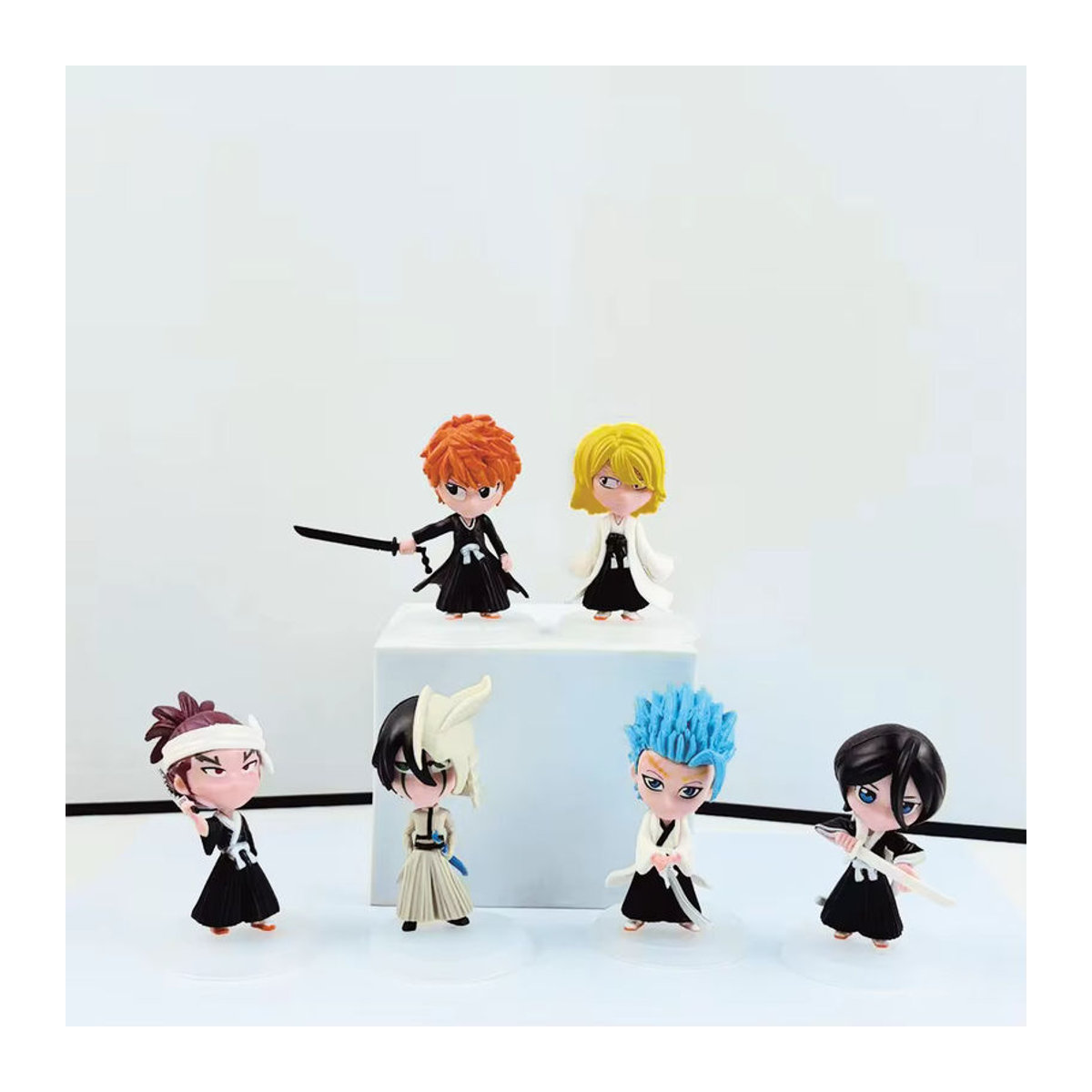 Bleach Anime Actionfigur Q-Version aus Kunststoff, mehrfarbige Dekofigur für Schreibtisch und Kindergeschenke - Bild 2