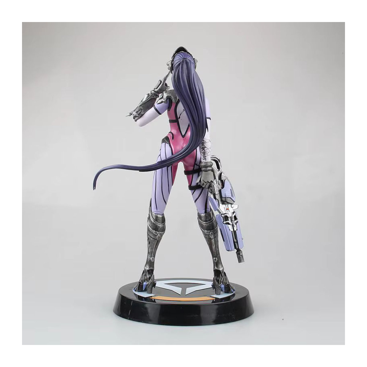 Blizzard Overwatch De Pioneer Black Lily Actionfigur als verstellbares Displaymodell in Schwarz und Mehrfarbig aus Kunststoff - Bild 2