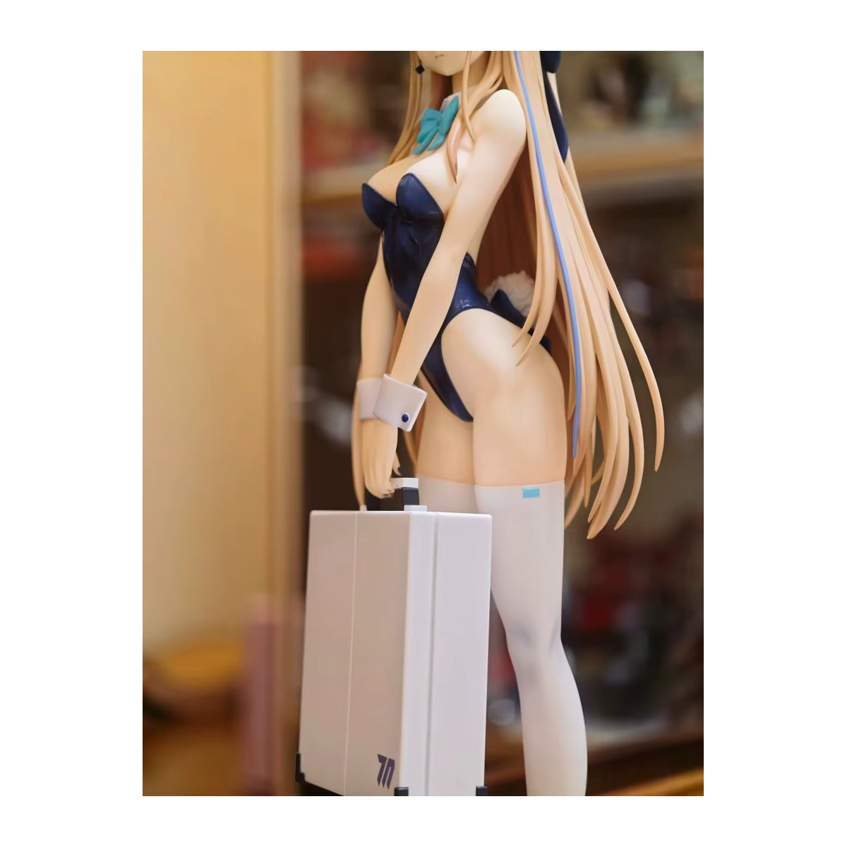 Blue Archive Asuma Toki Anime-Figur Bunny-Girl als Sammlerfigur aus Kunststoff in Blau - Bild 3