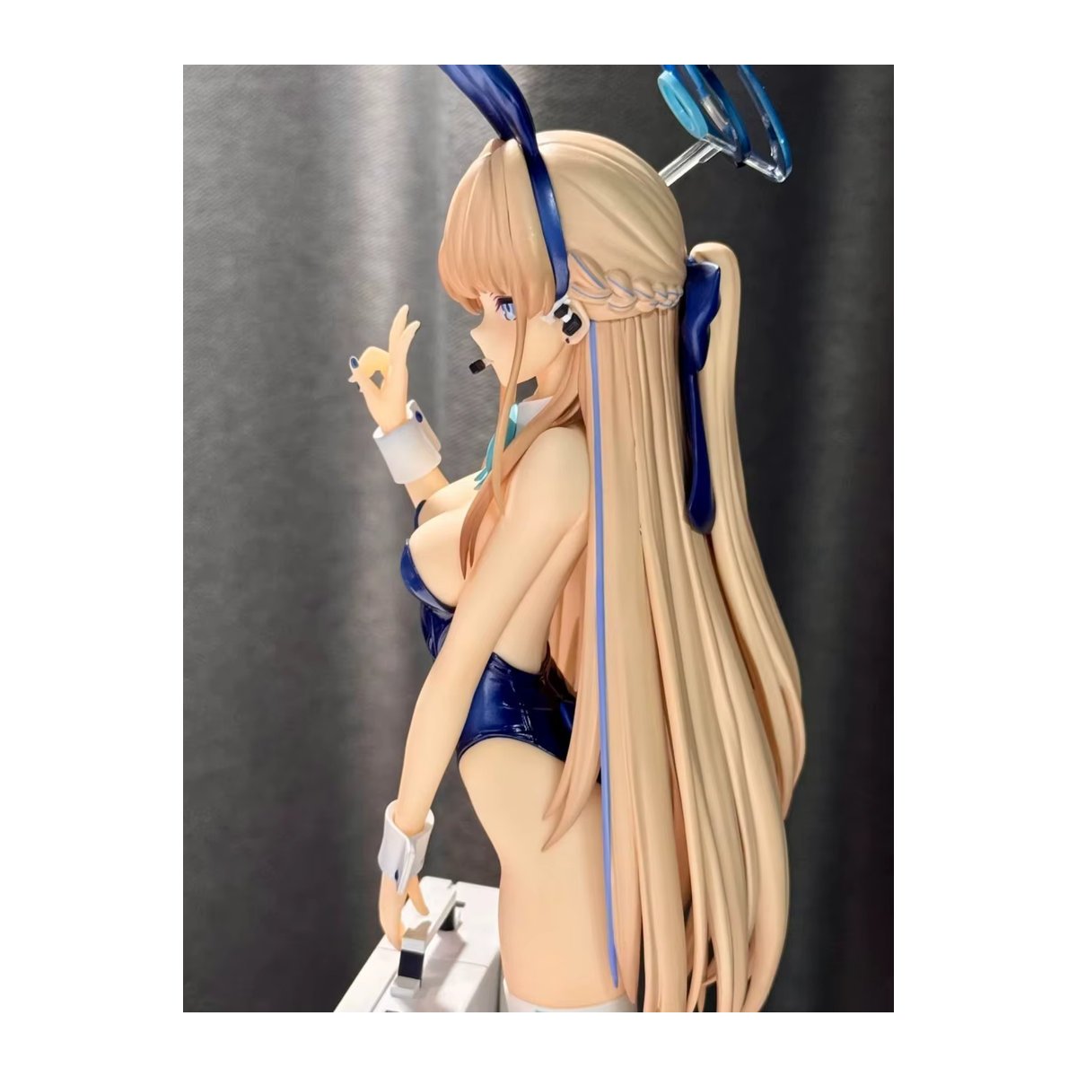 Blue Archive Asuma Toki Anime-Figur Bunny-Girl als Sammlerfigur aus Kunststoff in Blau - Bild 4