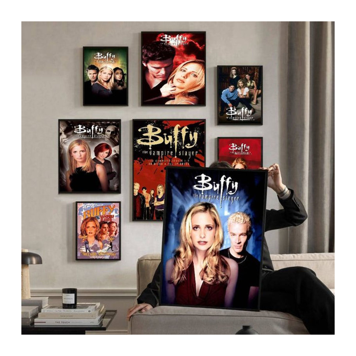 Buffy The Vampire Slayer Whitepaper Poster als mehrfarbige Wandkunst im Hochformat auf Papier - Bild 1