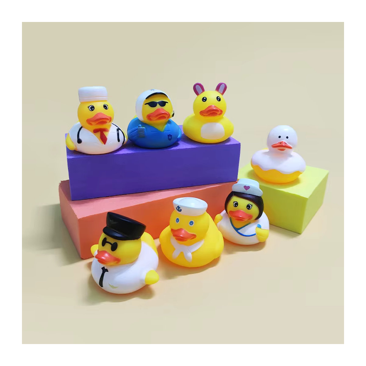 Bunte Mini Gummienten für Jeeps und als Spielzeug für Kinder oder Party-Gastgeschenke von BXA - Bild 2