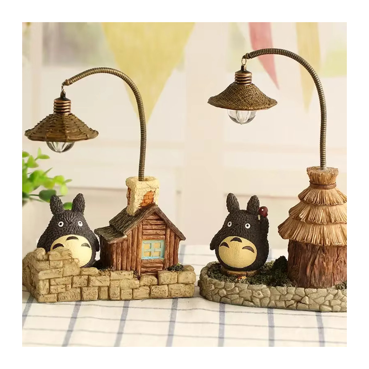 Bunte Totoro Anime LED Schreibtischlampe aus Kunstharz als dekoratives Nachtlicht und Desktop Ornament - Bild 5