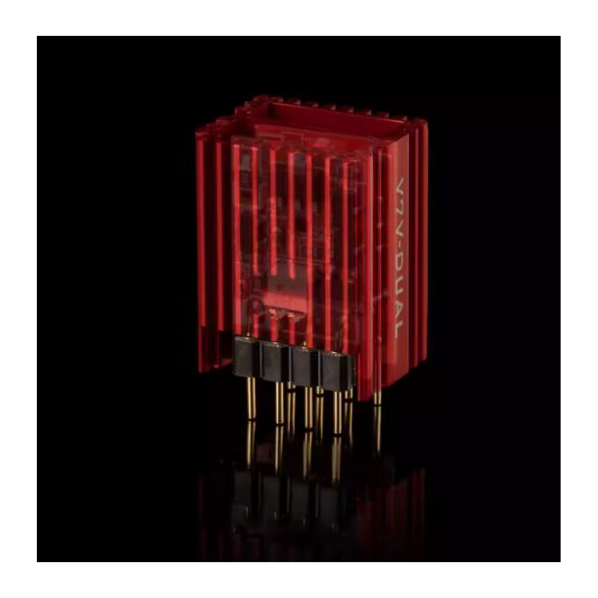 Burson Audio V7 Vivid Kopfhörerverstärker mit diskreter Einzel- und Dual-Operationsverstärker-Chip-Dekodierung in Rot - Bild 2