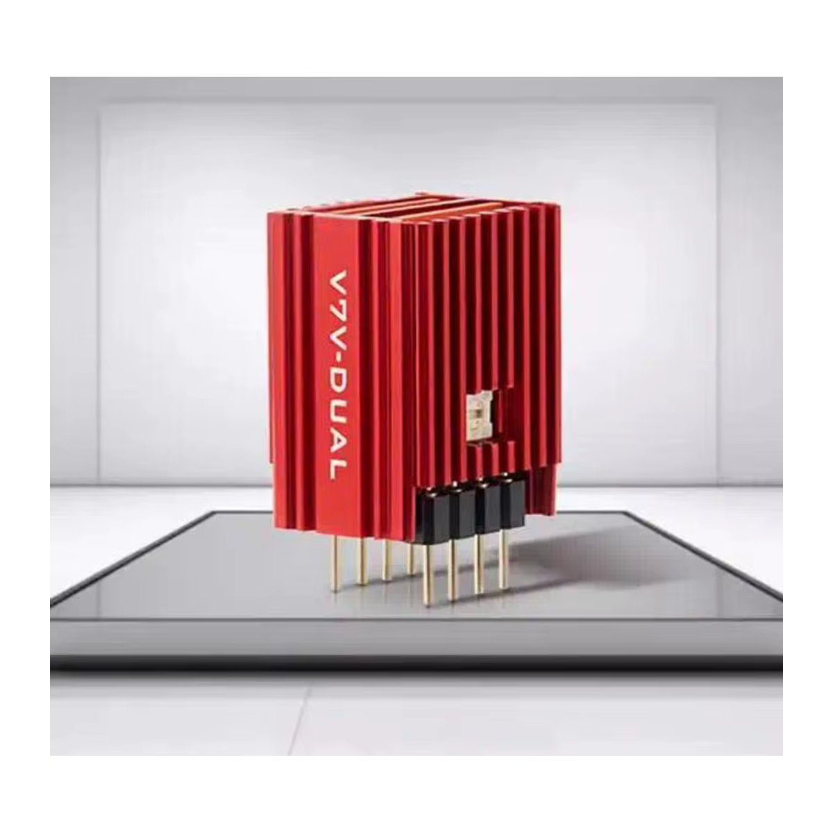 Burson Audio V7 Vivid Kopfhörerverstärker mit diskreter Einzel- und Dual-Operationsverstärker-Chip-Dekodierung in Rot - Bild 4