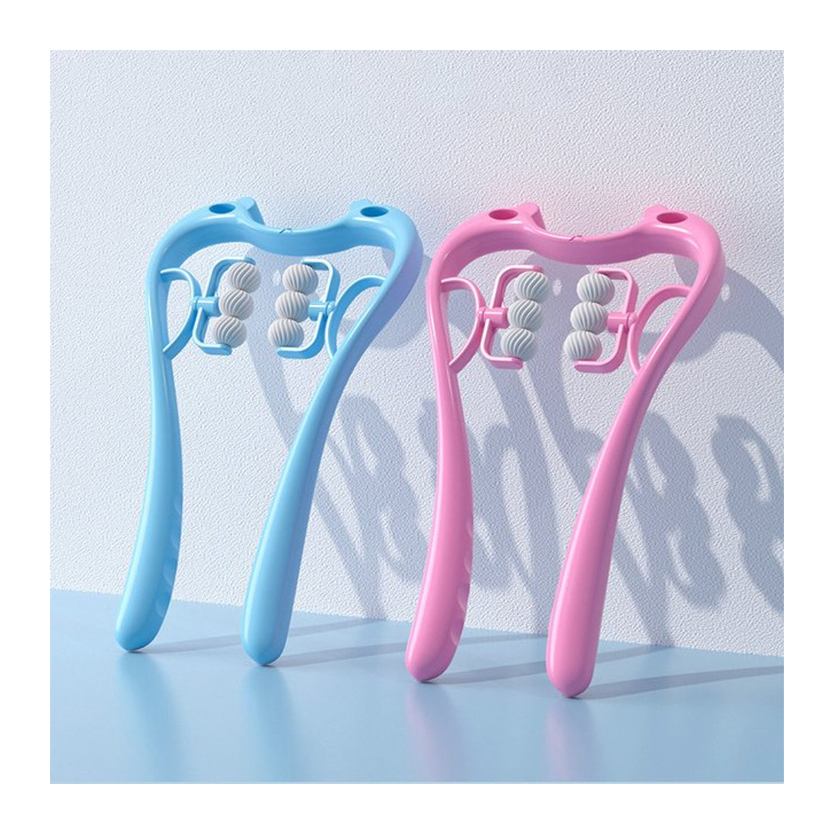 CAMMUO Multifunktionales Nackenmassagegerät mit sechs Rädern zur Linderung von Müdigkeit, manuelles Zervikales Massagegerät in Rosa oder Blau - Bild 1