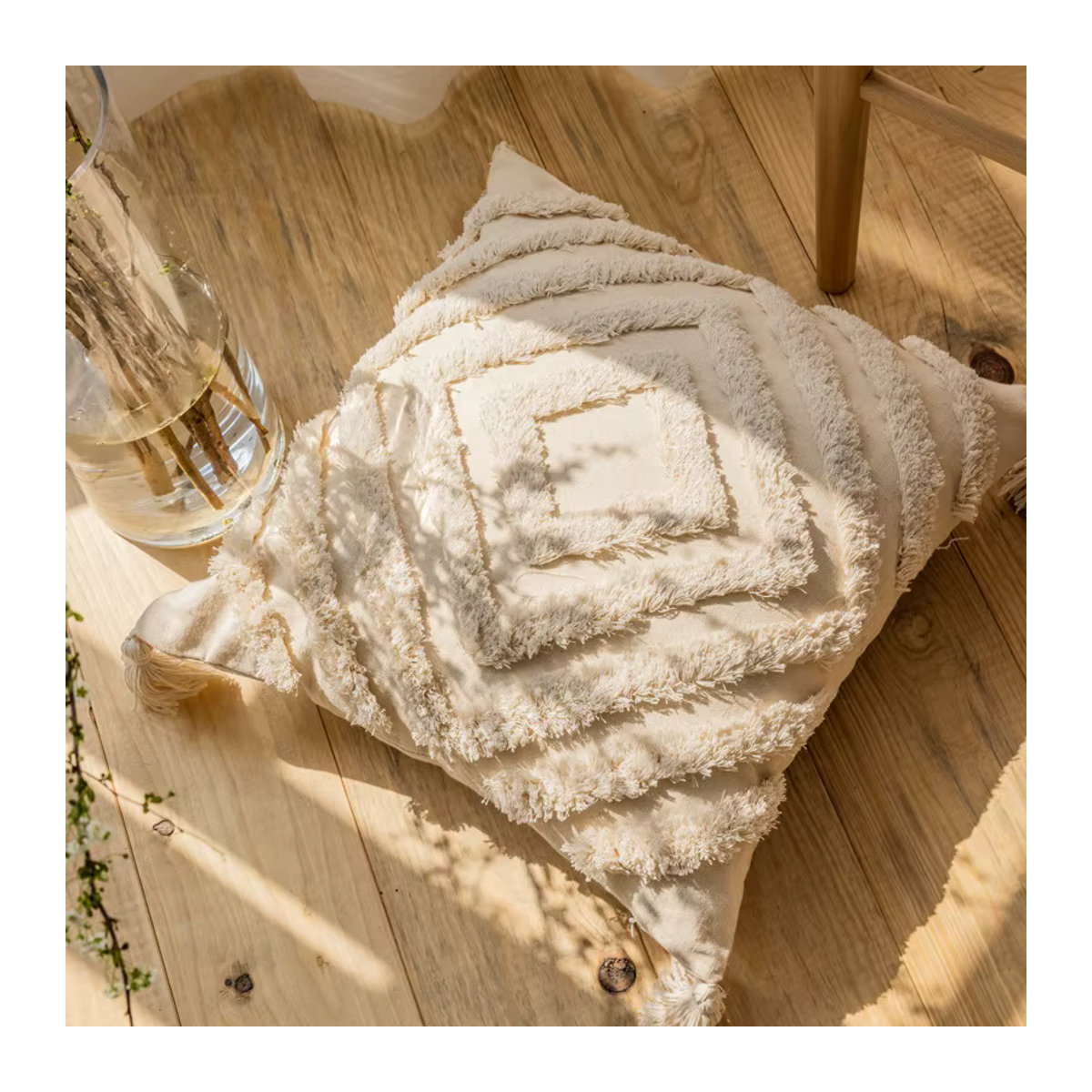 CANIRICA Kissenbezug aus 100 % Baumwolle im Boho-Stil mit geometrischem Design und Quasten, Weiß und Beige - Bild 3