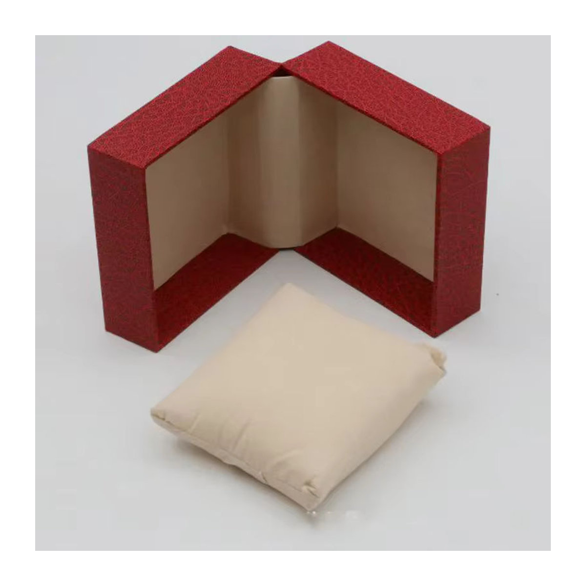 CAOWTAN Schmuckbox mit Litschi-Muster für Uhren und Armbänder aus Leder und Papier in Schwarz und Rot - Bild 2