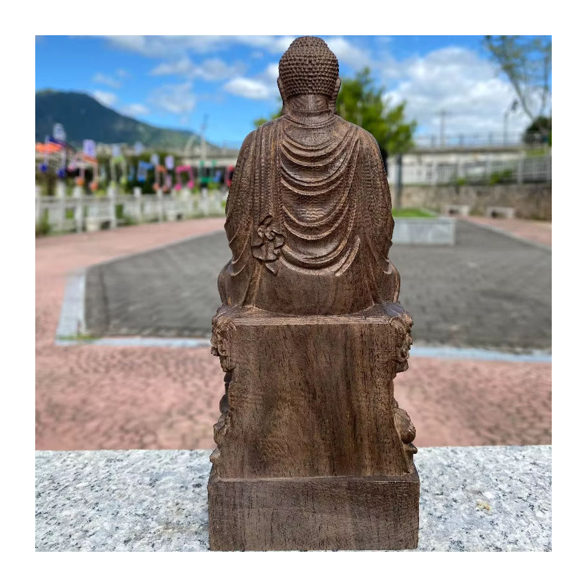 CCZHIDAO Handgeschnitzte Shakyamuni Buddha Statue aus Holz in Braun, Orientalische Buddha Skulptur für deine Dekoration - Bild 3
