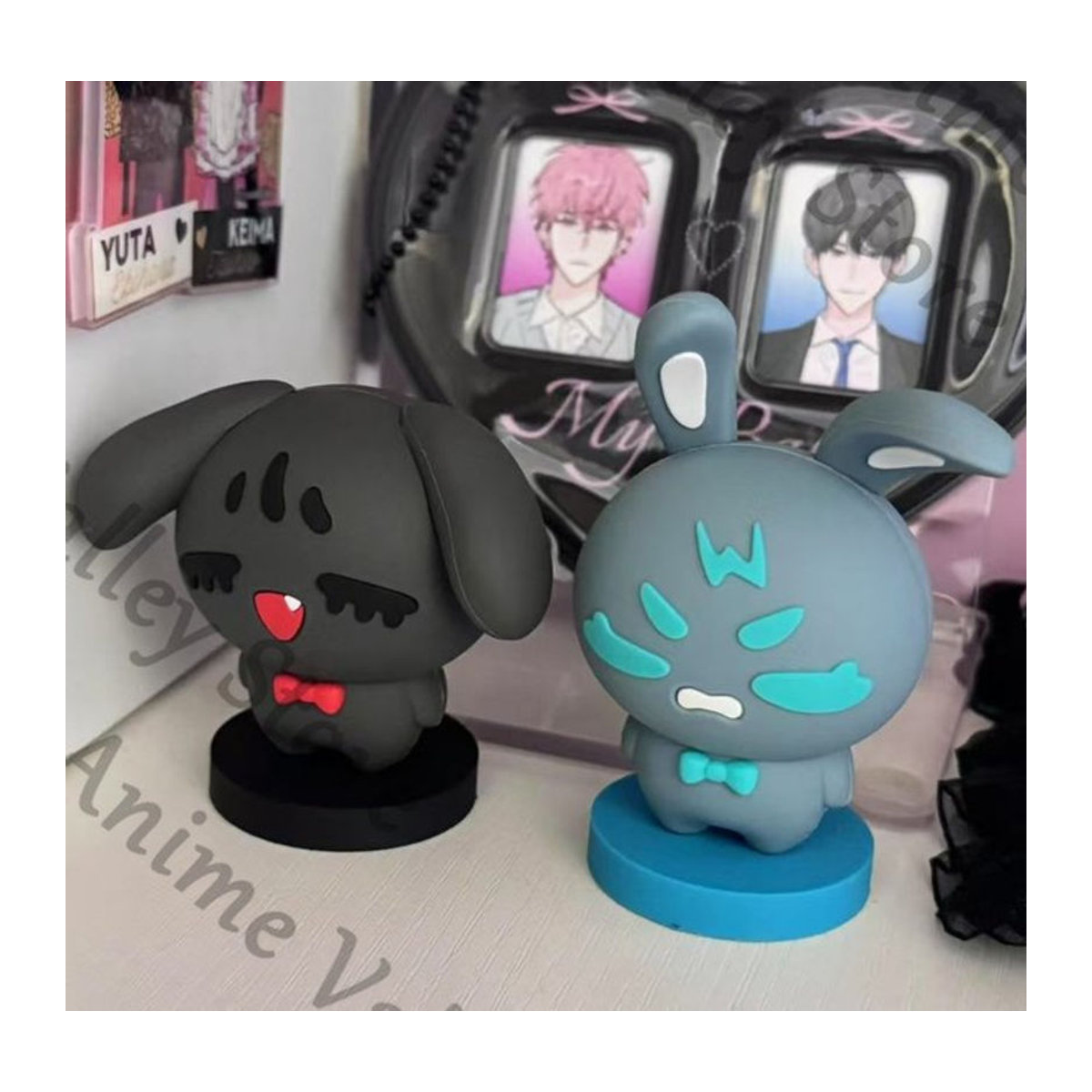 CEENIU Anime Alien Figuren Set als Garage Kit Modell aus Kunststoff, mehrfarbiges Desktop Ornament für Cosplay und Dekoration - Bild 1
