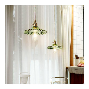 Ceropegia Nachttischlampe aus Messing und Glas in Grün im Skandinavischen Retro-Design