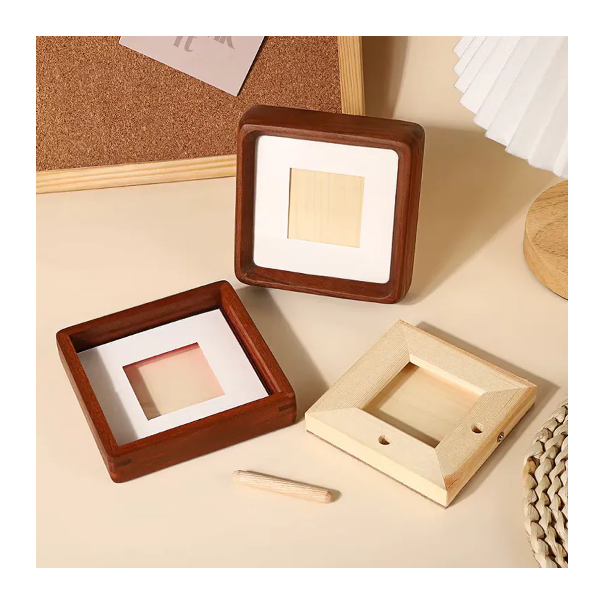 CHENGWEI Mini-Fotorahmen aus massivem Walnussholz in Schwarz und Braun, quadratisch mit abgerundeten Ecken, für Wandmontage oder Tischaufstellung, 10 x 10 cm - Bild 2